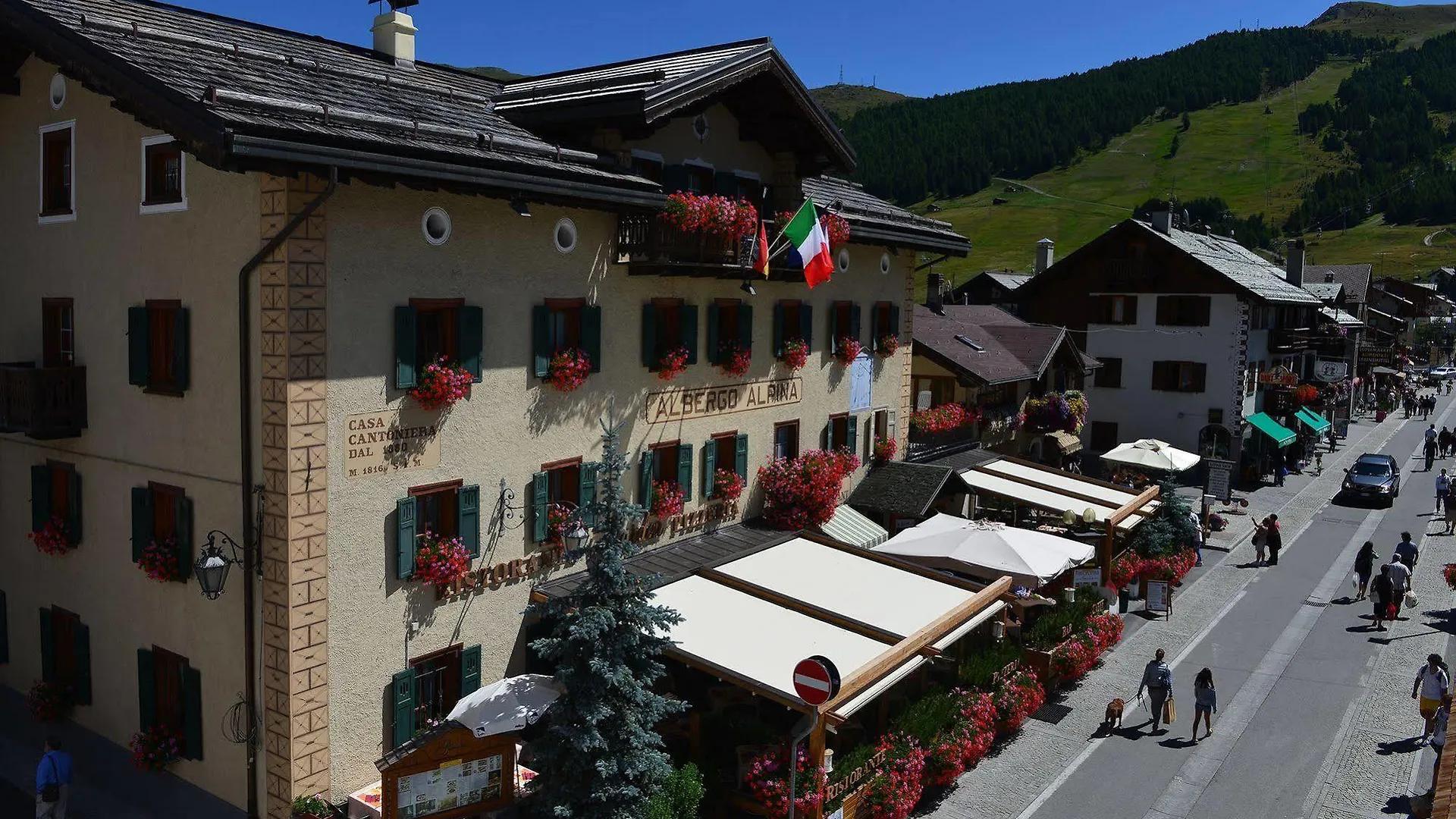 Hotel Alpina Livigno 3*,